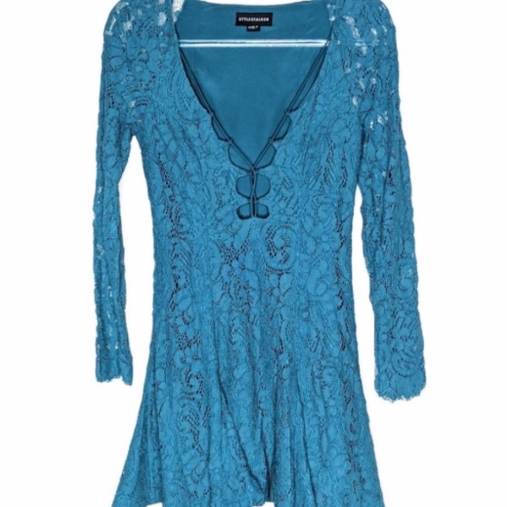 Dress - Picture 3 of 8